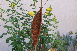 Gartenstecker in Blattform